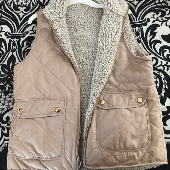 Softy reversible dusty pink vest - Picture 1 of 5